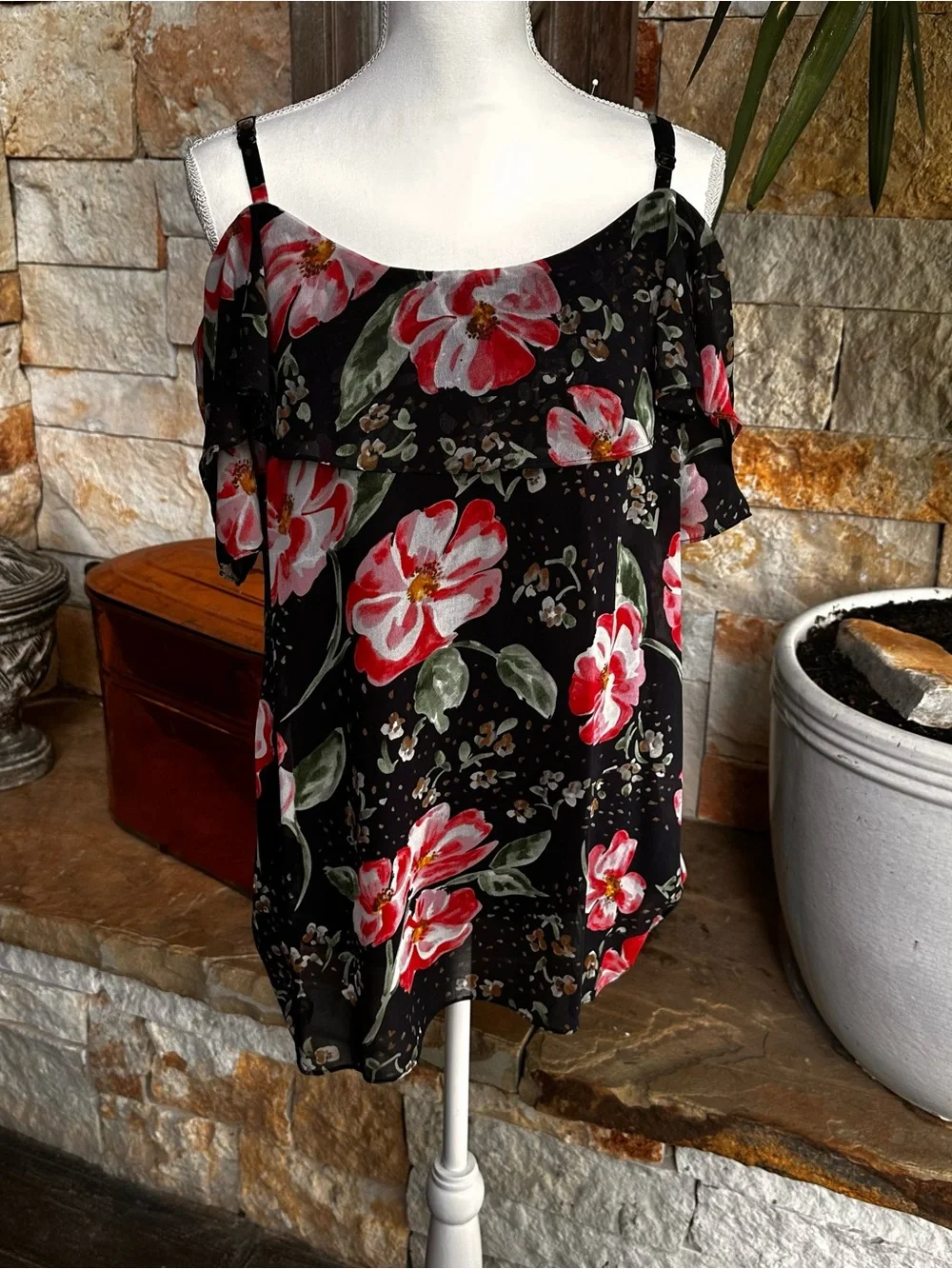 CAbi navy Floral Cold-Shoulder Camisole with Pink and Red Blooms